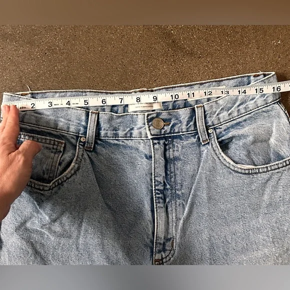 Cotton On
Loose Straight Jean - Picture 4 of 9